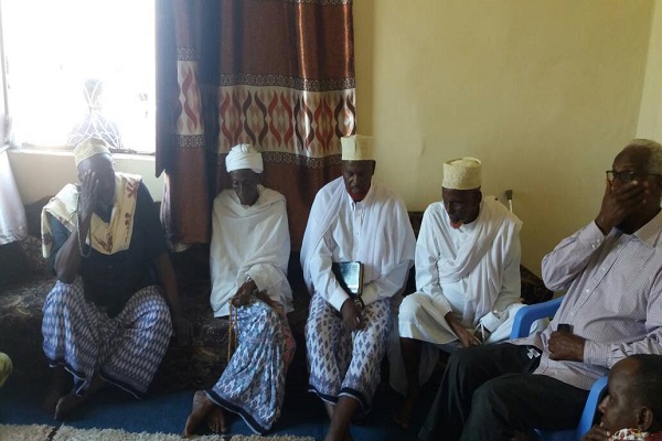 الصومال يحيي الذكرى التاسع لوفاة خادم القرآن 