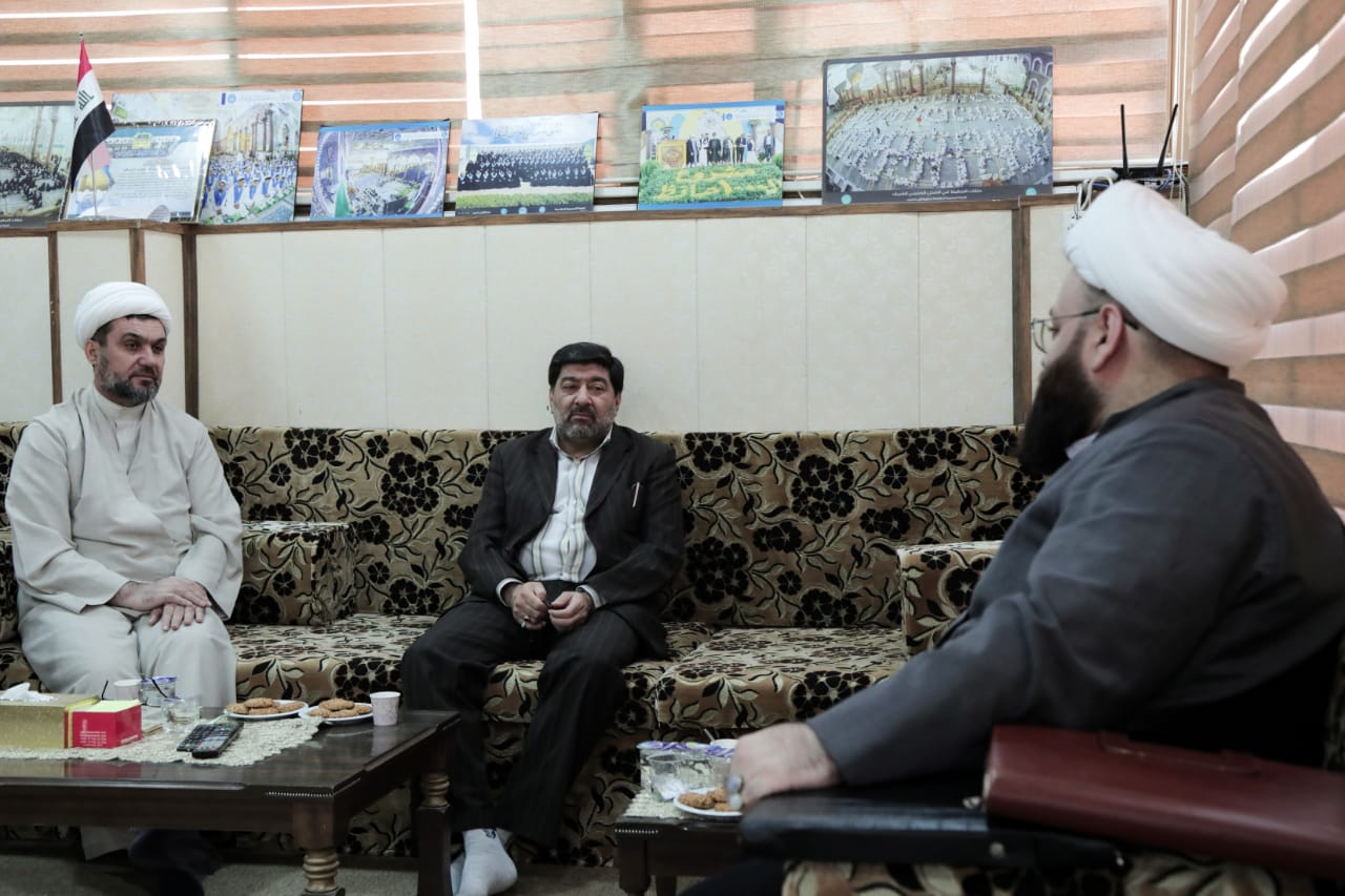 العراق: دار القرآن في العتبة الحسينية تستقبل وفداً رفيعاً للتباحث في العمل القرآني