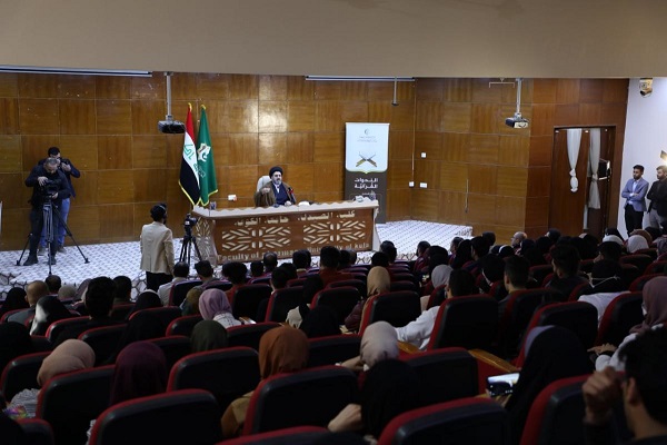العراق: ندوة قرآنية موسعة في جامعة الكوفة بمشاركة أكثر من 300 طالب + صور