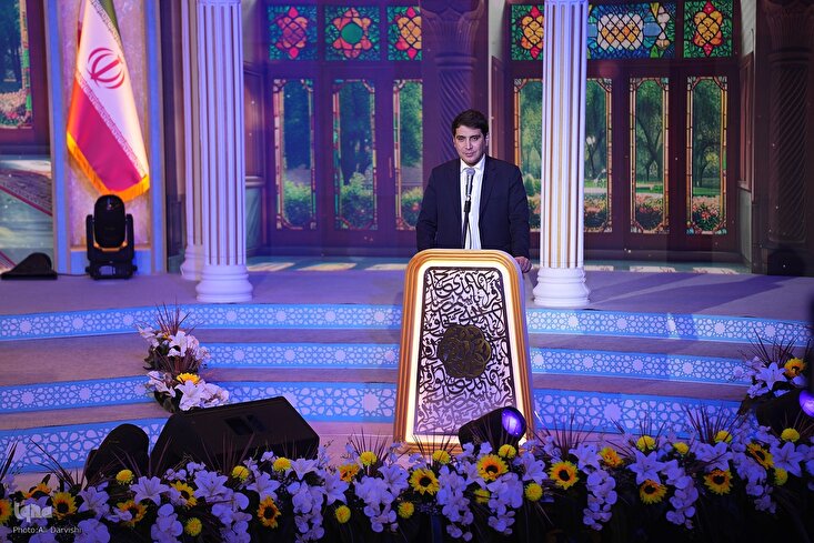 تقرير مصور | حفل إفتتاح المسابقة القرآنية الوطنية في إیران بدورتها الـ48