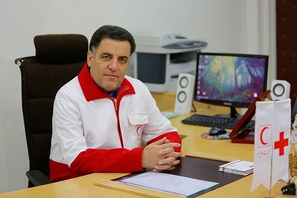 توزیع کمک‌های مردمی در بین زلزله‌زدگان تا پیش از رمضان