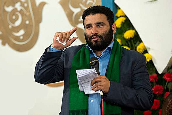 فیلم/ مدح پیامبر(ص) با نوای سیدمهدی میرداماد