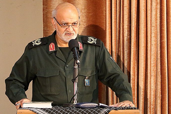 برخورد با مفسدان اقتصادی تداوم پیدا کند