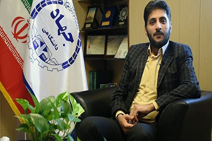 مرکز علمی کاربردی جهاددانشگاهی به دنبال حذف فاصله درس و اشتغال است