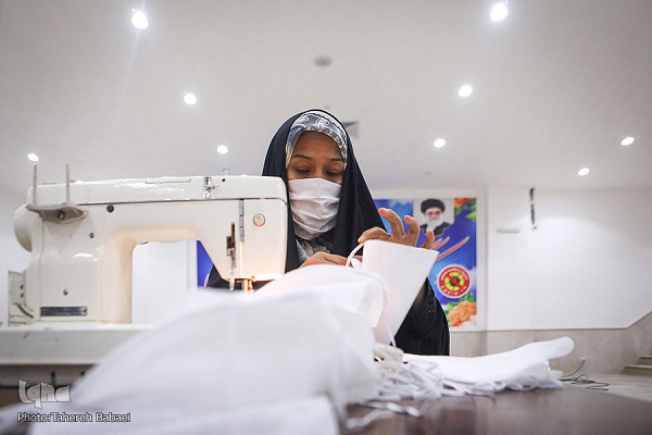 مسیر جهادی یک بانو؛ از دوران دفاع مقدس تا گردهم آوردن مخلصین + فیلم