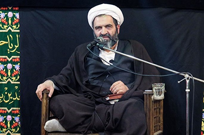 پرهیز سیدالشهدا(ع) از خشم و غضب و حرکت در مسیر عقلانیت