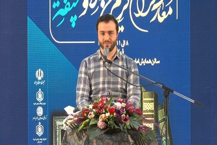 مهدی ربیعی رتبه دوم رشته تفسیر مسابقات سراسری قرآن