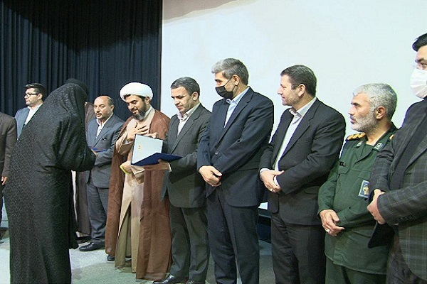 مراسم تجلیل از بازنشستگان فرهنگی در هریس برگزار شد + عکس