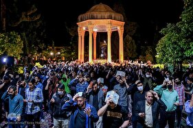 قرار بندگی؛ احیای شب ۲۱ رمضان در جوار آرامگاه حافظ