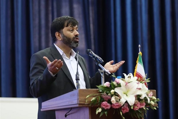 مهدی حسینزاده معاون فرهنگی اجتماعی گردشگری دبیرخانه شورای عالی مناطق آزاد مهدی حسینزاده معاون فرهنگی اجتماعی گردشگری دبیرخانه شورای عالی مناطق آزاد