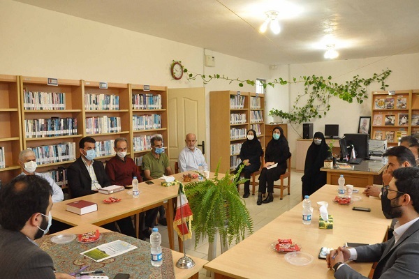 افتتاح طرح کتابخوانی من یک روستای متفاوت هستم