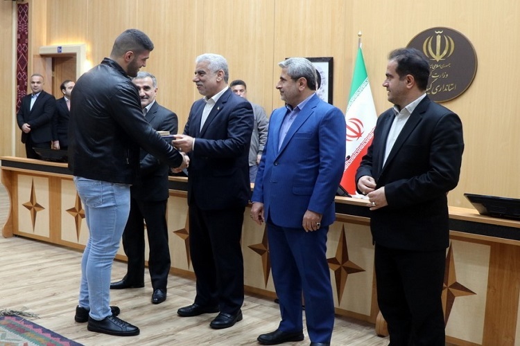 تجلیل استاندار از ورزشکاران گیلانی