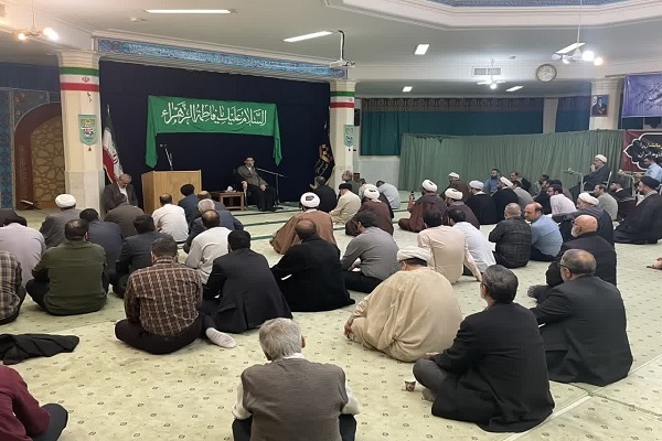 جشن ولادت حضرت زهرا(س) و امام خمینی(ره) در المصطفی برگزار شد