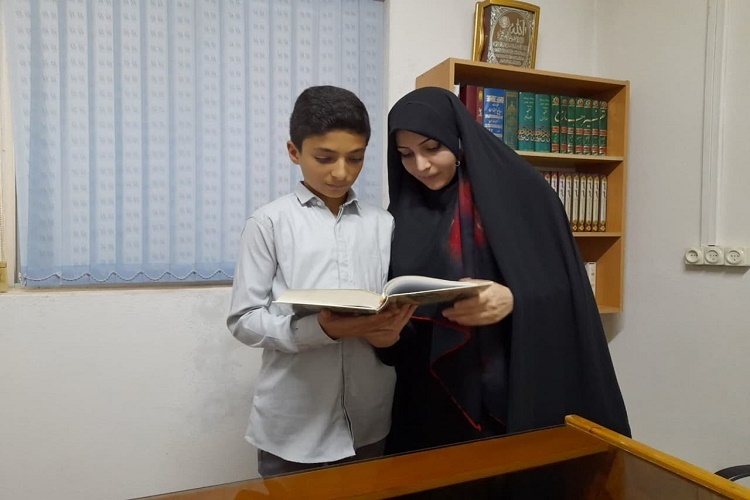 مادرانههای قرآنی در عصری با شبابالقرآن بندر انزلی مادرانههای قرآنی در عصری با شبابالقرآن بندر انزلی