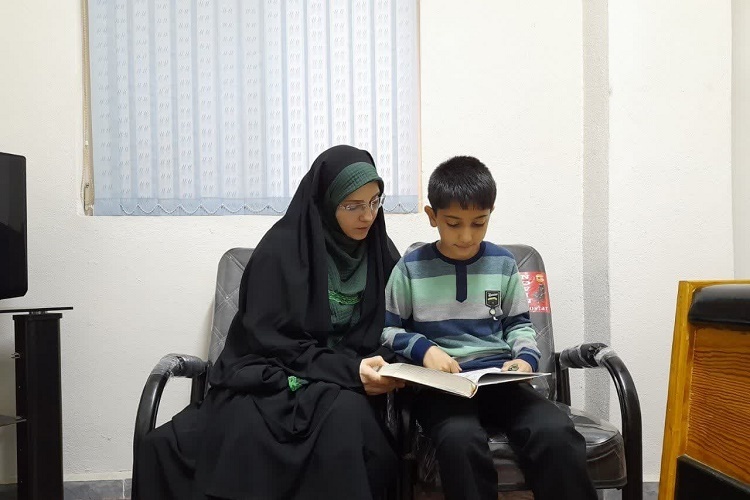 مادرانههای قرآنی در عصری با شبابالقرآن بندر انزلی مادرانههای قرآنی در عصری با شبابالقرآن بندر انزلی