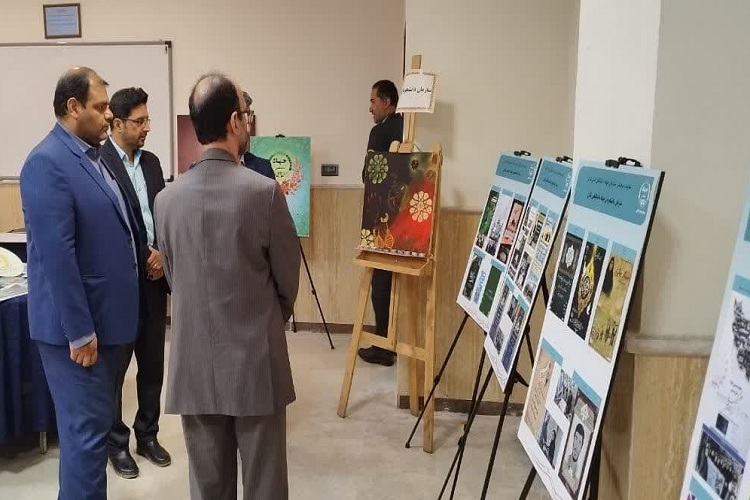 بازدید رئیس دانشگاه جامع علمی کاربردی گیلان از نمایشگاه