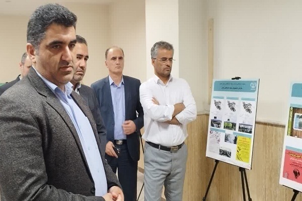 بازدید مدیرکل حفاظت محیط زیست گیلان از نمایشگاه