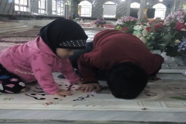 فرزندان شهید فرهاد خوشه‌بر