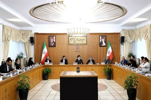 واقعی‌شدن درآمدها و مصارف برای جلوگیری از کسری بودجه