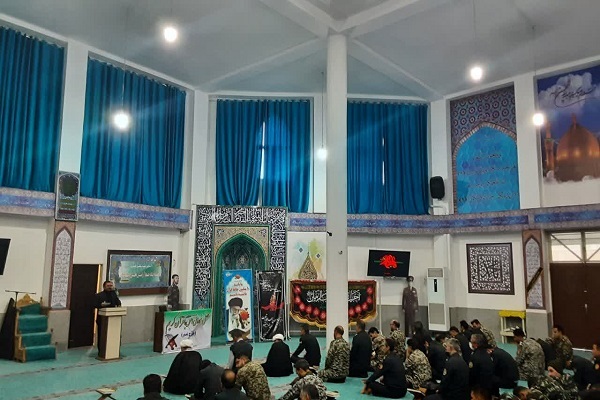 محفل قرآنی در ستاد منطقه پدافند هوایی شمال برگزار شد + عکس