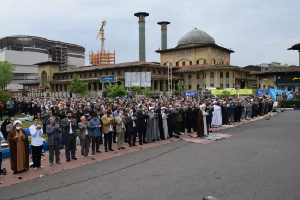 نماز عید فطر در رشت