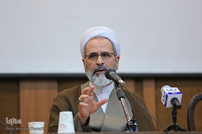 حوزه علمیه پیشگام در رفع کاستی‌های عرصه علوم حدیثی باشد