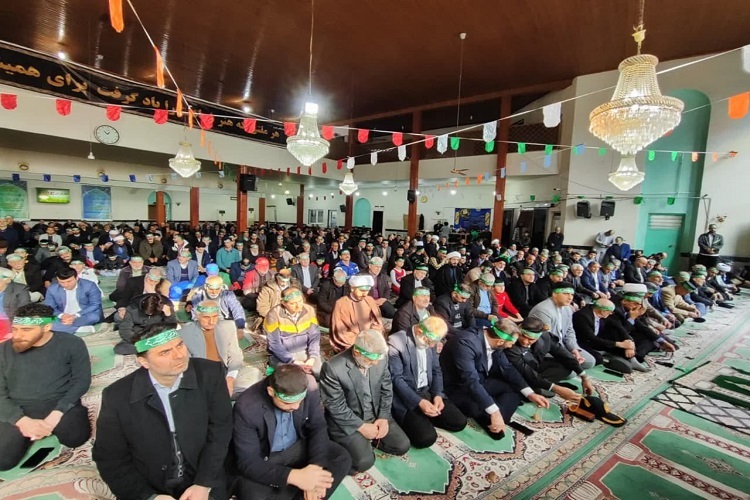 اعتکاف رشد معنوی انسان را شتاب می‌دهد