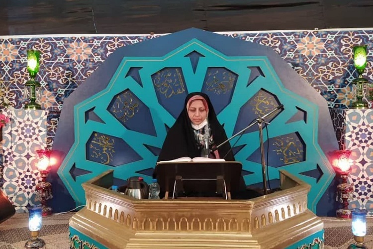 صفورا عطابخش برگزیده دومین رویداد ایدههای برتر قرآنی کشور صفورا عطابخش برگزیده دومین رویداد ایدههای برتر قرآنی کشور