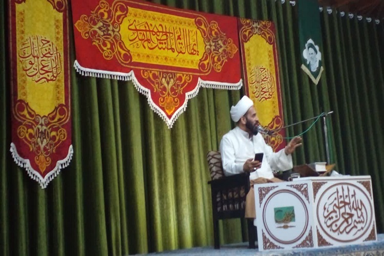 حجت‌الاسلام روح‌الله روح‌الله‌زاده مدرس حوزه علمیه