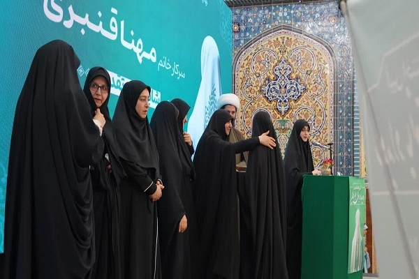 باید دستاوردهای بانوان ایرانی را برای تمام جهان روایت کرد