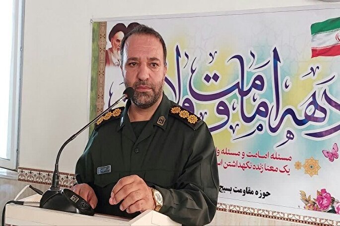 غدیر خم دین و سیاست را با یکدیگر عجین کرد