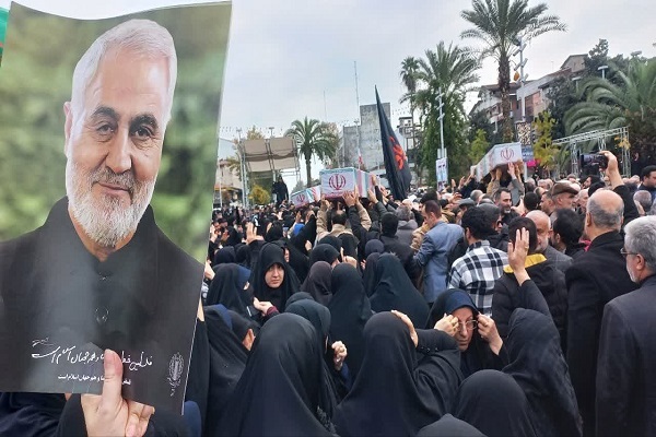 آیین تشییع شهدای فاطمی در رشت