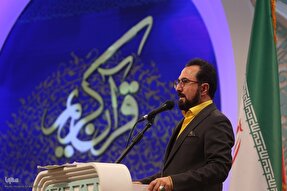 نقش مجری در کاهش اضطراب شرکت‌کننده در مسابقات قرآن