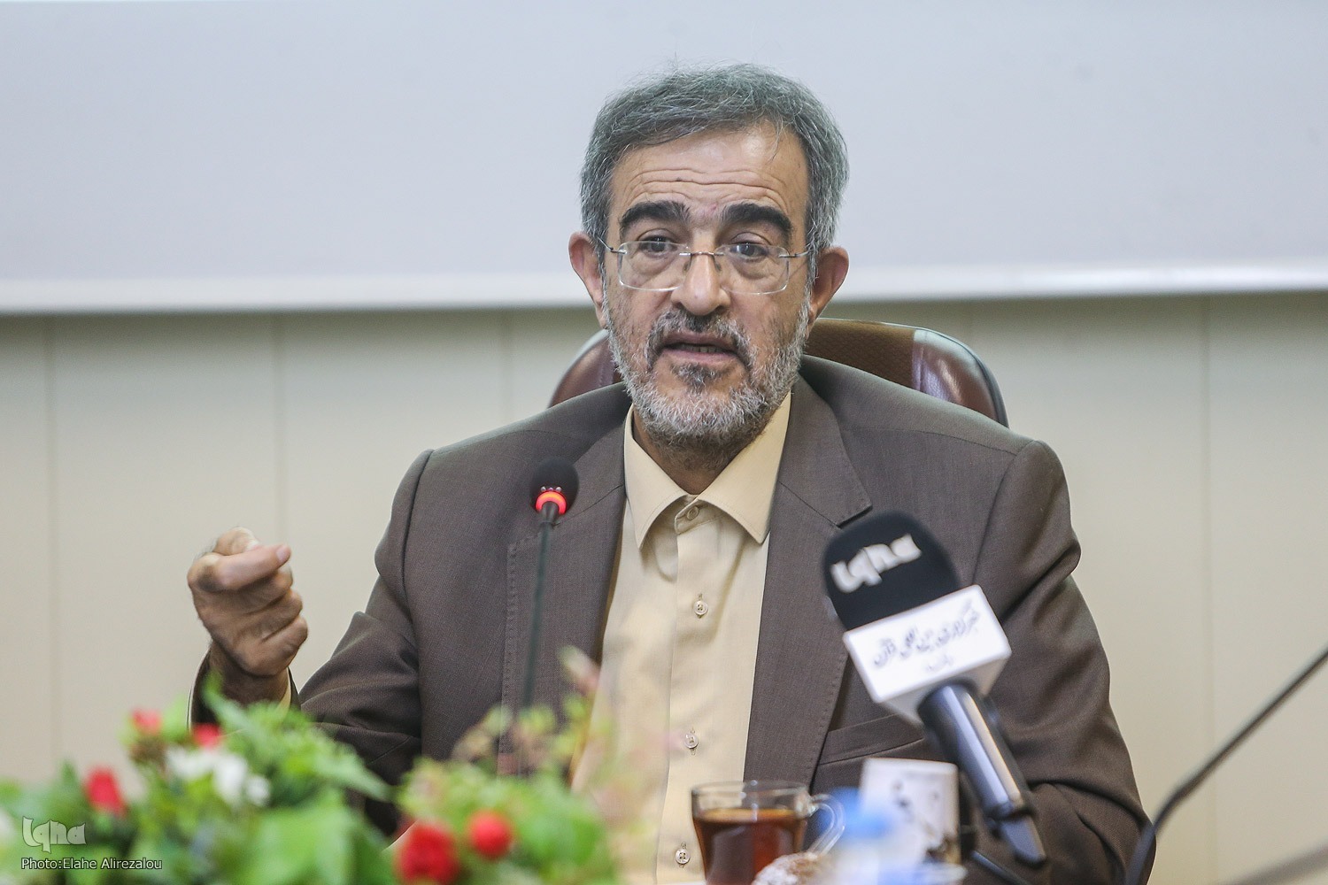 بخشی مهمی از سلامت مردم به توزیع عادلانه قدرت، ثروت، خدمات و کالا وابسته است