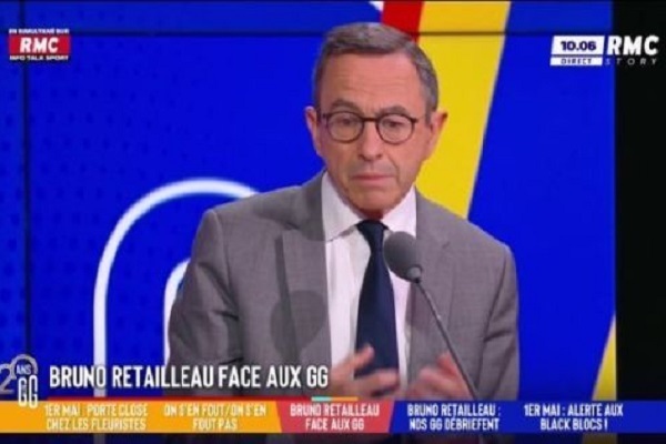 تاکید وزیر کشور فرانسه بر پیشنهاد ممنوعیت حجاب در دانشگاه‌ها