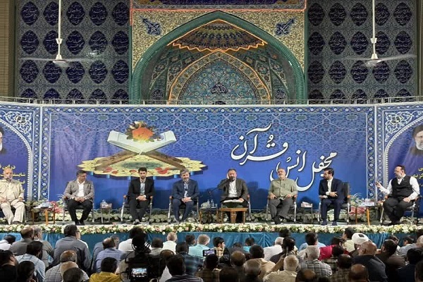 حضور قاریان بین‌المللی در استان لرستان + عکس