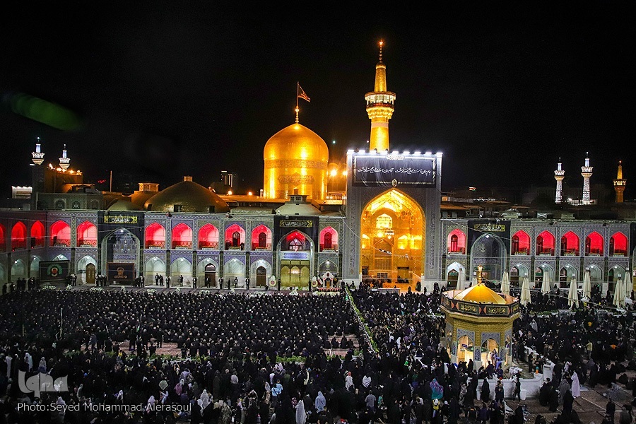 حرم امام رضا(ع)