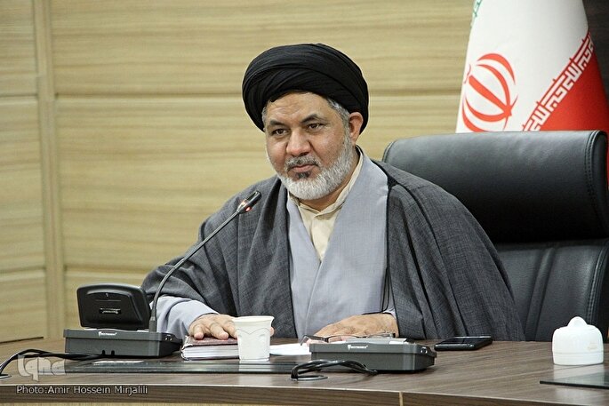 نماز ظهر عاشورا در یزد اقامه می‌شود 