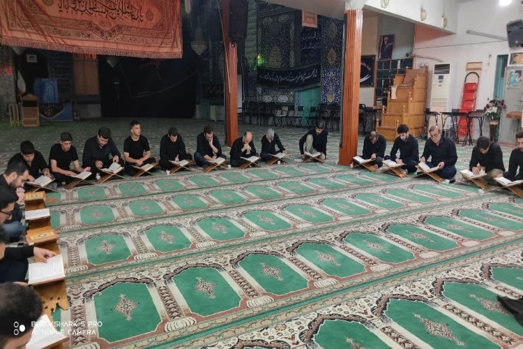 آیین ختم قرآن شب عاشورای حسینی در مسجد جامع تالش آیین ختم قرآن شب عاشورای حسینی در مسجد جامع تالش
