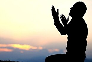 انسان در موضع قدرت نیاز بیشتری به دعا دارد