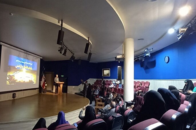 اهالی رسانه در جنگ 12 روزه مسائل را هنرمندانه تبیین و تحلیل کردند