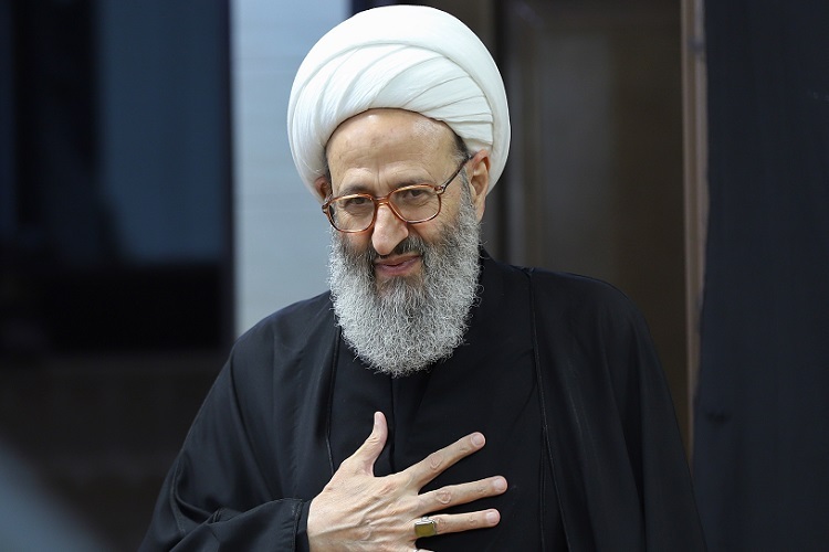 حکم چگونگی هزینه‌کردن اضافه مبالغ نذری مردم در نگاه آیت‌الله فقیهی