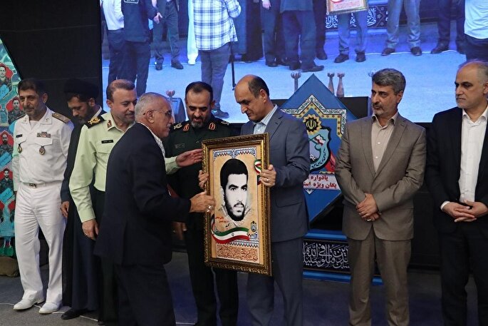 مقاومت ملت ایران در جریان جنگ تحمیلی ۱۲ روزه موجب ناکامی دشمن شد