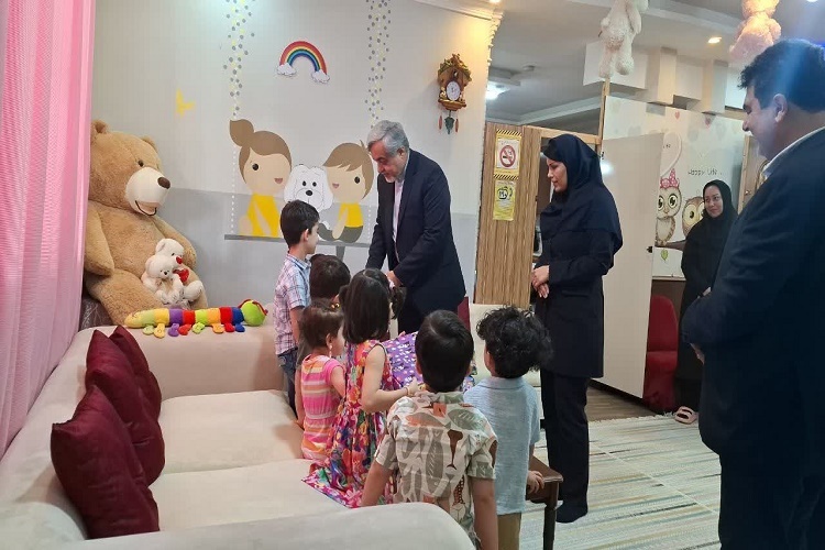 خدمت به کودکان بی‌سرپرست معامله‌ با خداست