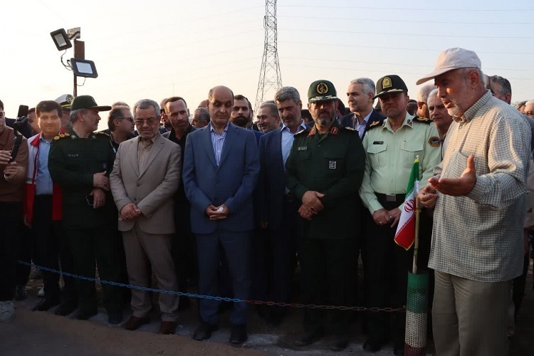 نمایشگاه «روایت پرچمداران» دومین کنگره ملی شهدای گیلان نمایشگاه «روایت پرچمداران» دومین کنگره ملی شهدای گیلان