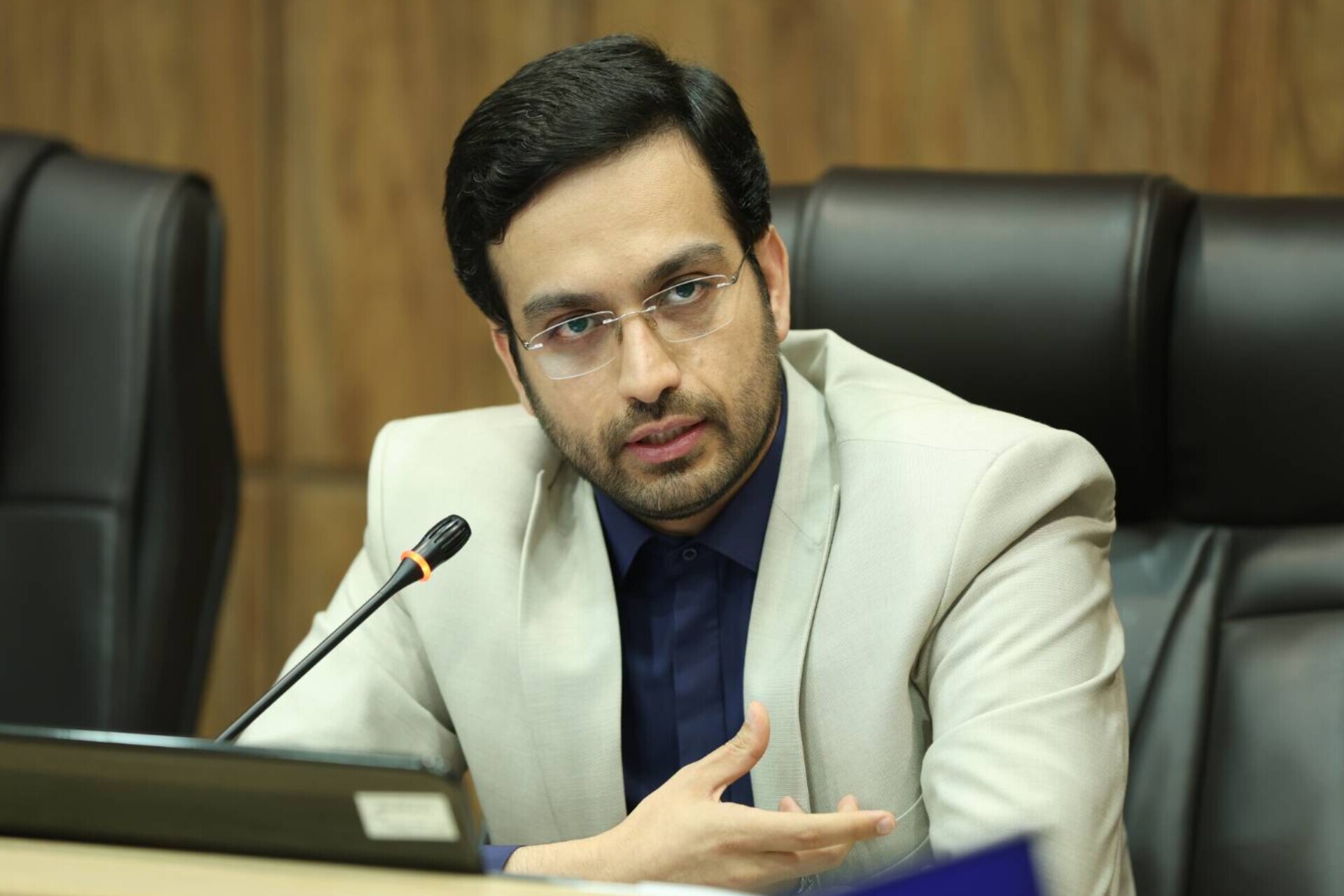 برگزاری همایش حقوق ملت و آزادی‌های مشروع در فضای مجازی مبتنی بر منظومه فکری رهبری