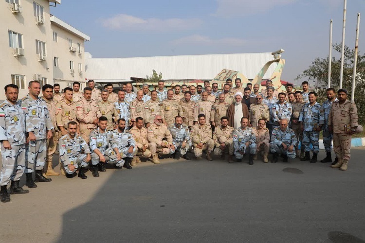 دیدار امام جمعه رشت با نیروهای جان بر کف مرزبانی دیدار امام جمعه رشت با نیروهای جان بر کف مرزبانی