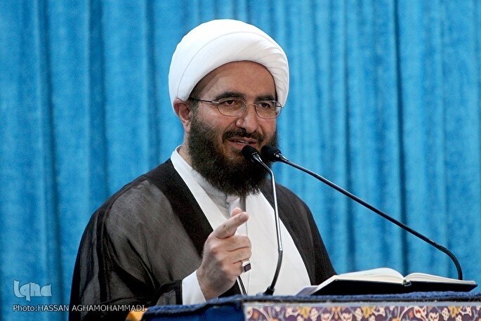 فرهنگ بسیجی راه حل مشکلات مدیریتی کشور است