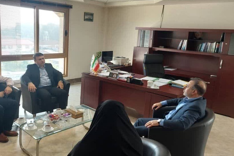 علی فتحاللهی مدیرکل امور اجتماعی و فرهنگی استانداری گیلان علی فتحاللهی مدیرکل امور اجتماعی و فرهنگی استانداری گیلان