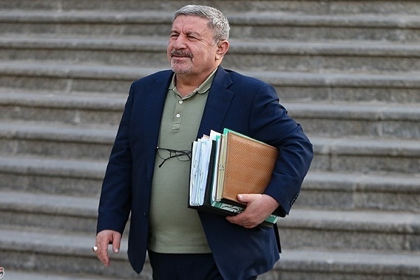 ادامه فیلترینگ منطقی نیست